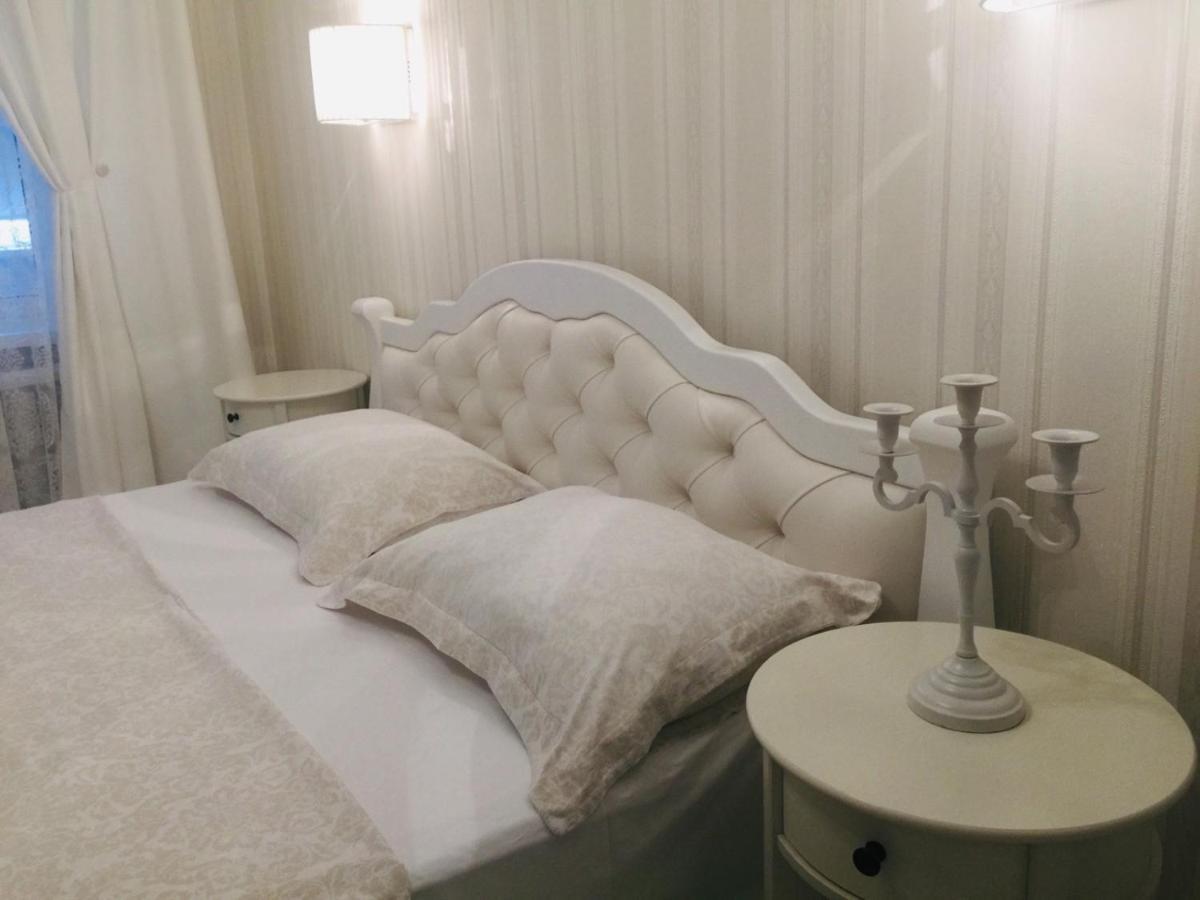 Classic Apartment Boryspilʼ Extérieur photo