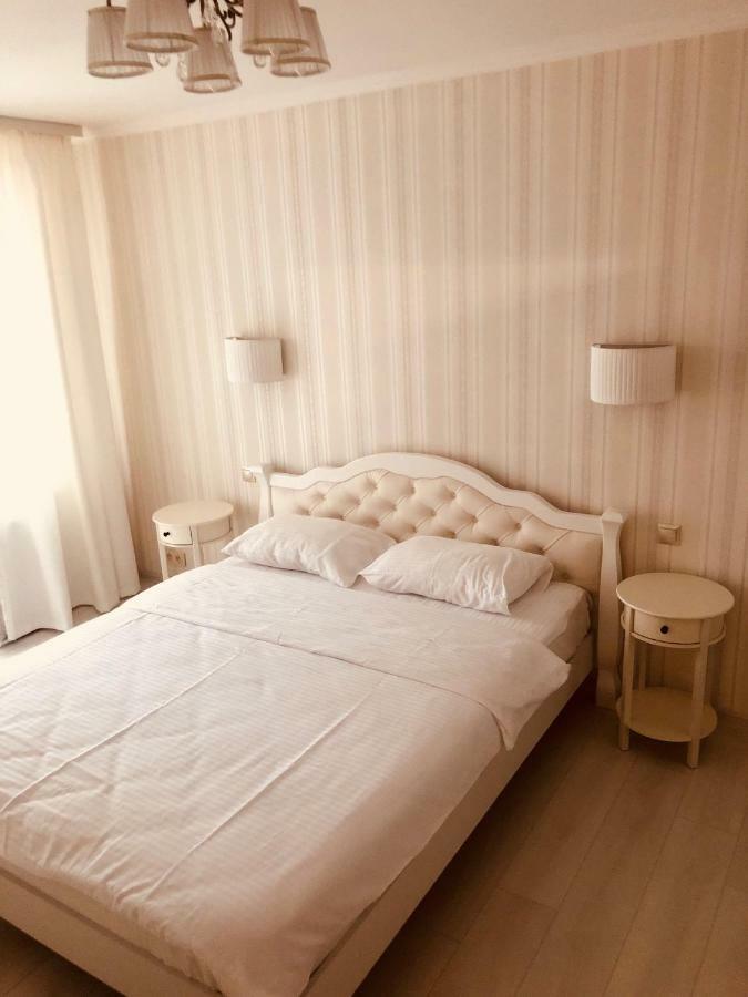 Classic Apartment Boryspilʼ Extérieur photo