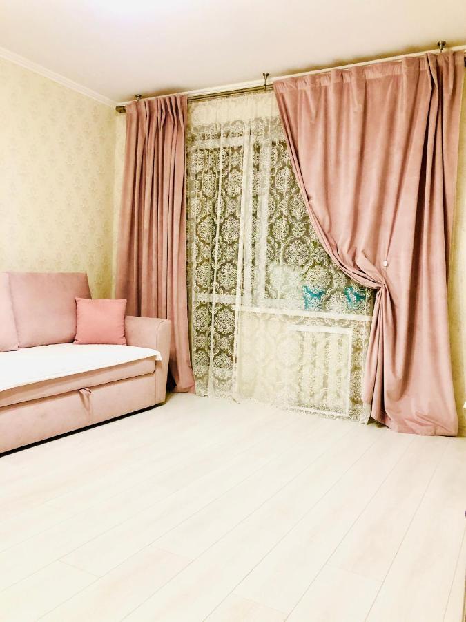 Classic Apartment Boryspilʼ Extérieur photo